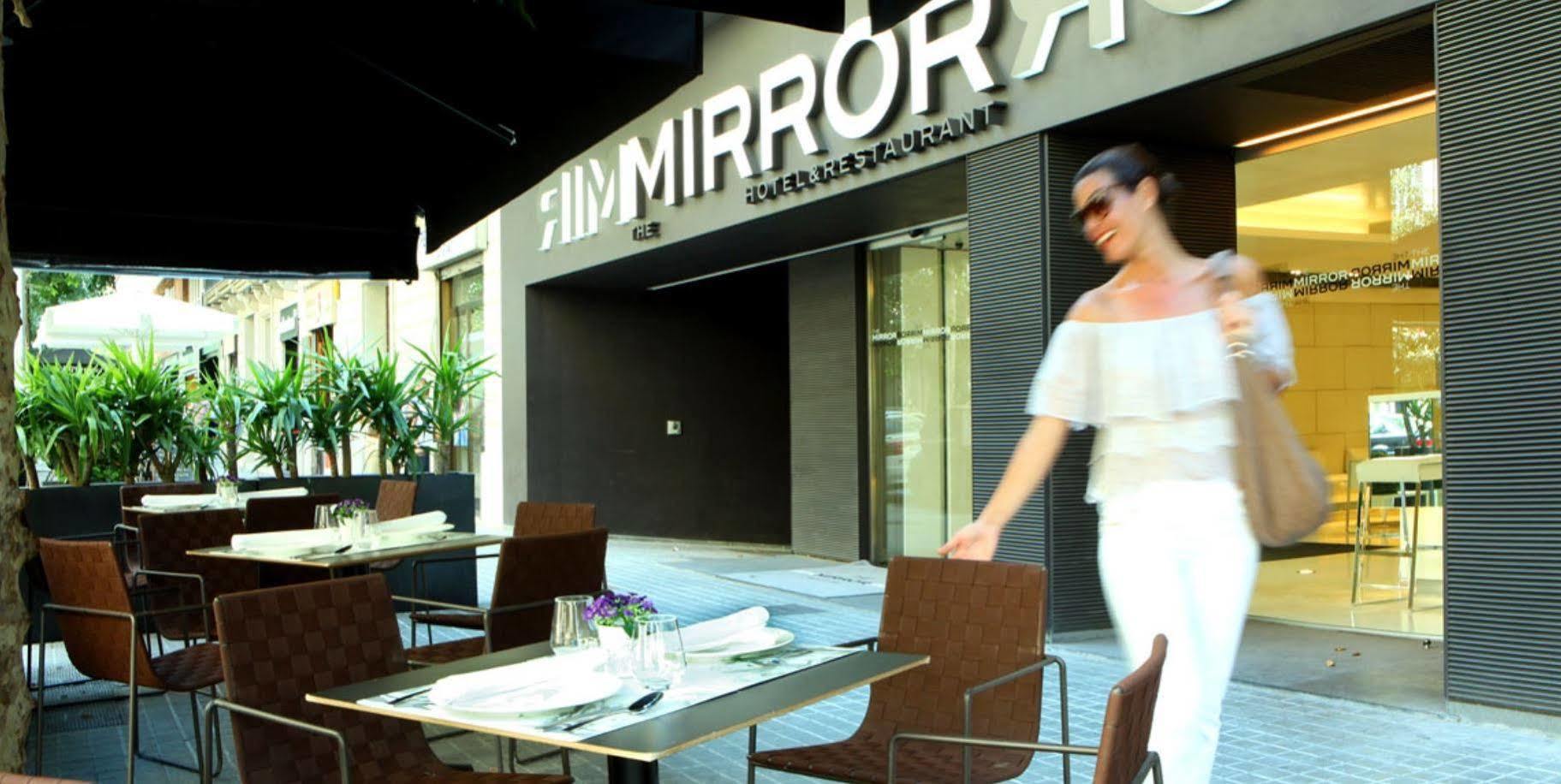 The Mirror Barcelona Hotel (Adults Only) Exterior photo